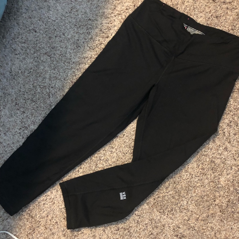 VS Cropped Leggings